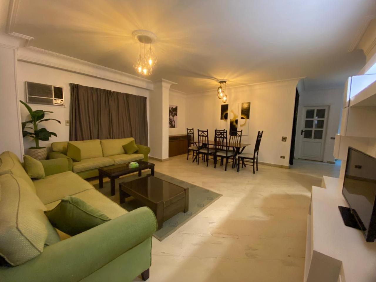 Maadi 35 - R 305 - Garden & Pool View Guest house *